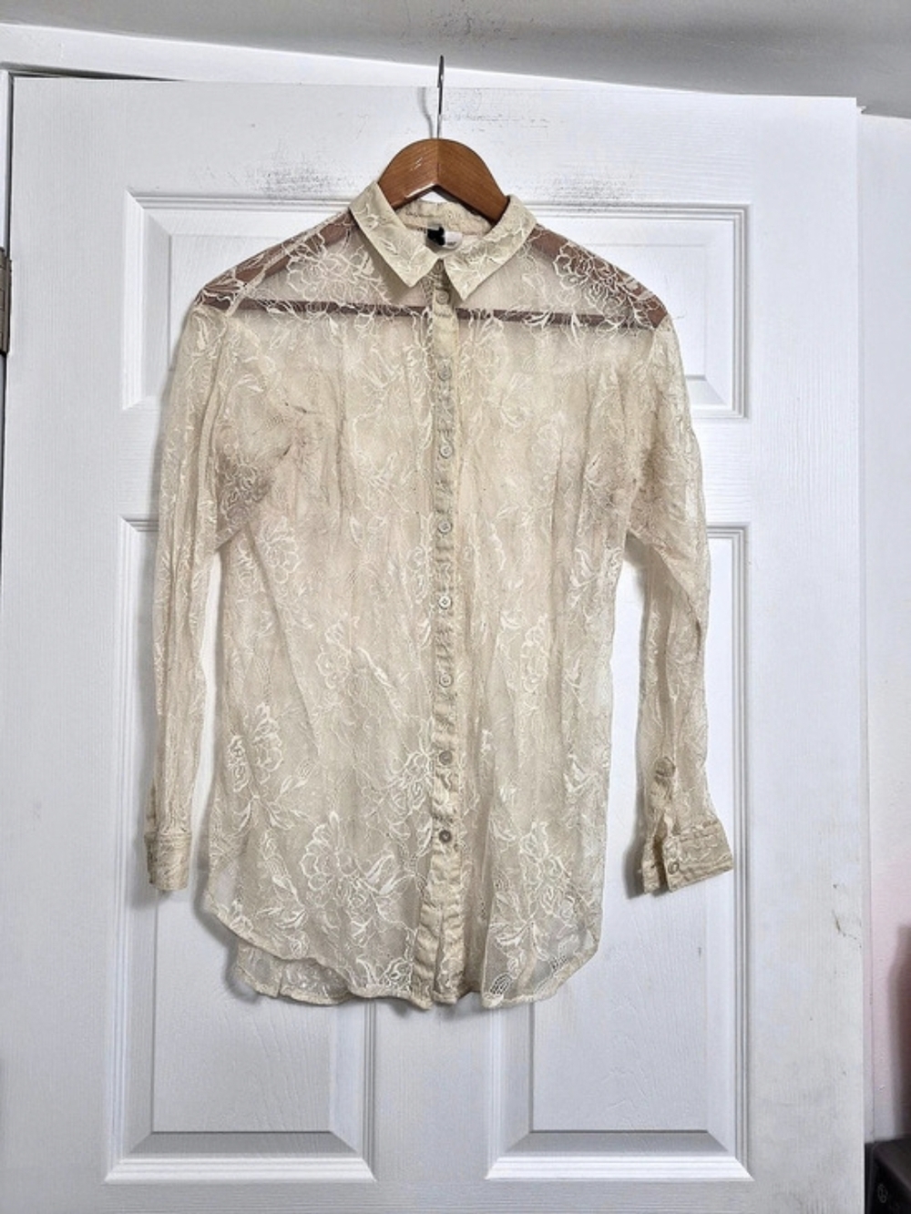 H&M Floral Lace Button Down Shirt in Cream